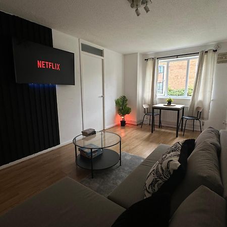 Apartment In West Midlands Бирмингам Екстериор снимка